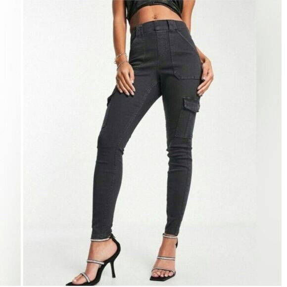 Spanx Cargo Stretch Twill Ankle Mid Rise Slim Fitting Black Skinny Pant Size XS - Picture 15 of 16
